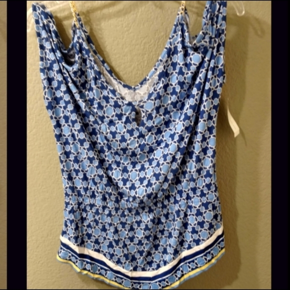 New York & Co NWT Cold Shoulder Blouse Blue Rayon Gold Chain Strap Shirt Sz S - Picture 5 of 6